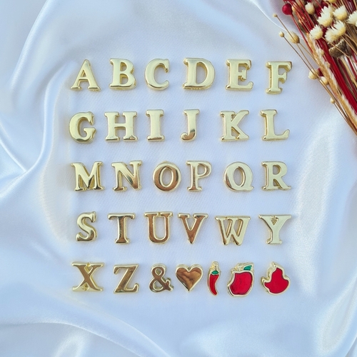 imagem LETRAS DOURADAS ALFABETO PARA PERSONALIZAR CALCINHA e acessórios 